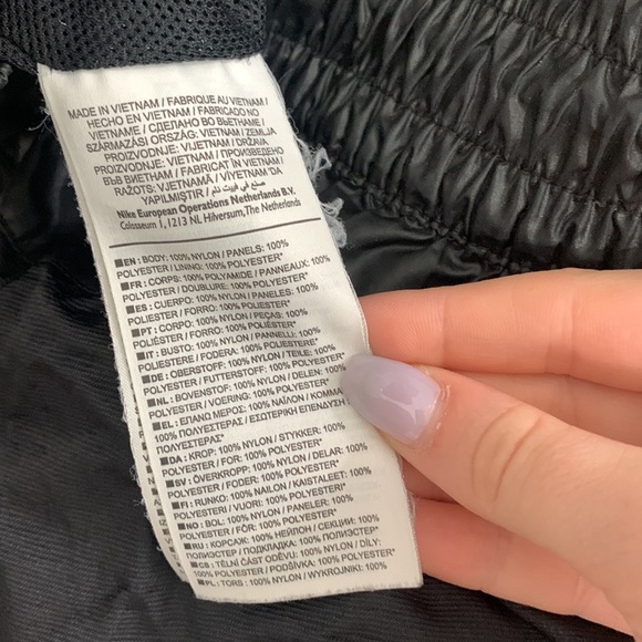 SOLD Sportswear Woven Cargo Pants size XS - Picture 13 of 14